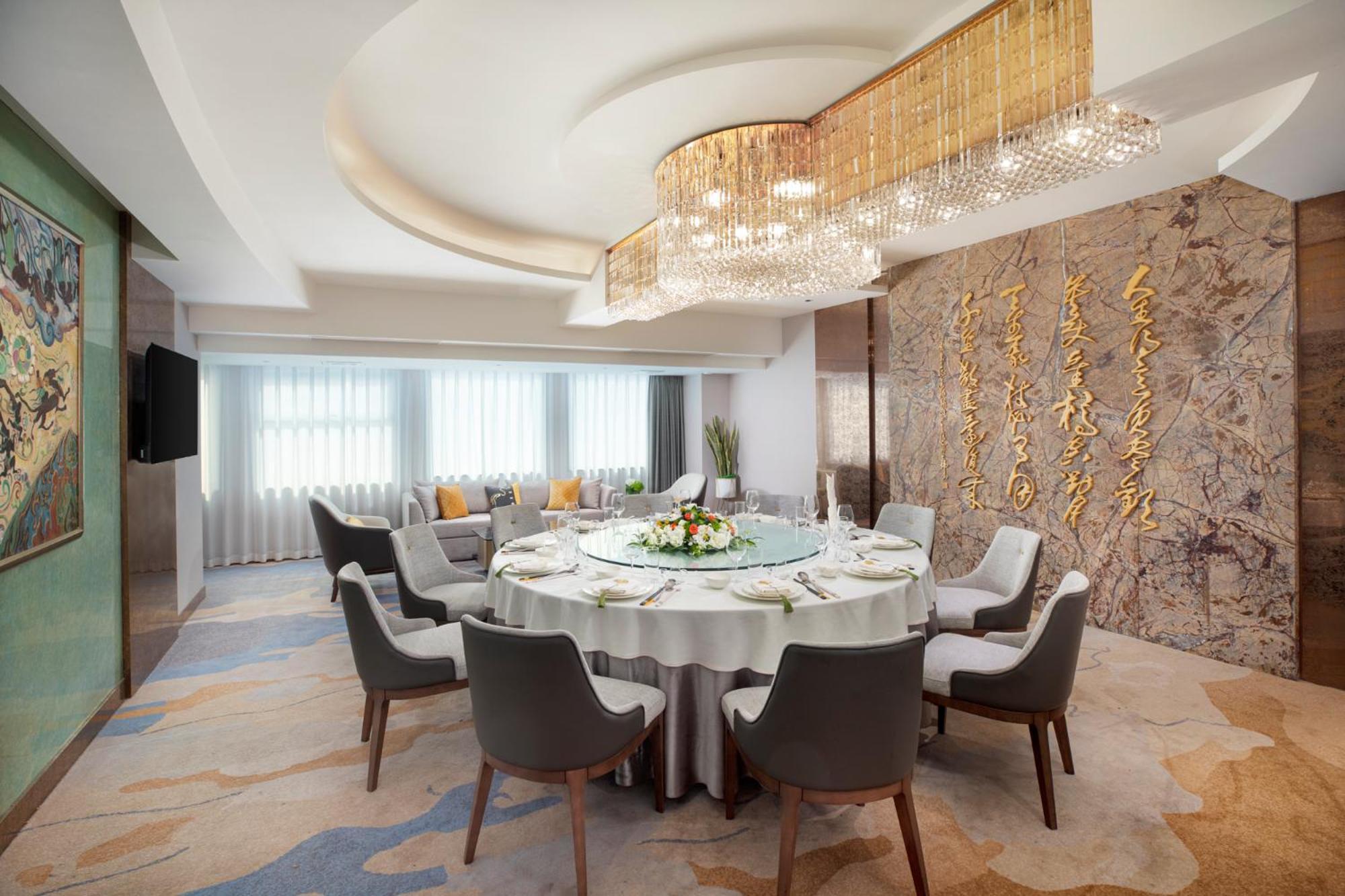 Hotel Voco Xinhua, An Ihg Wuhan